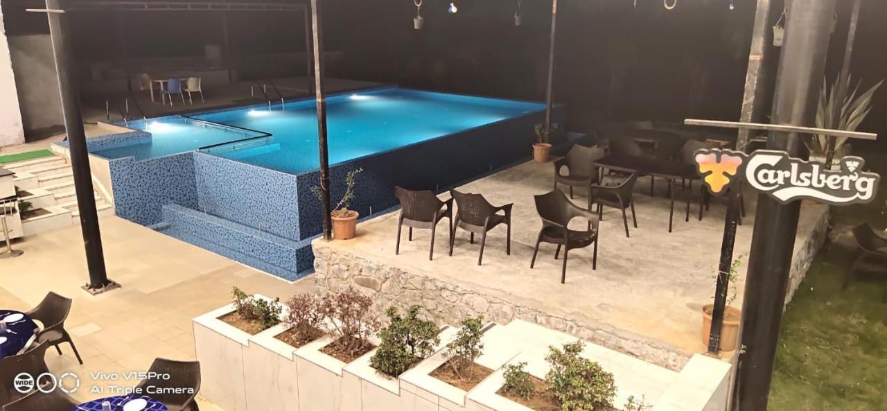 Hotel Silent Daman Kültér fotó