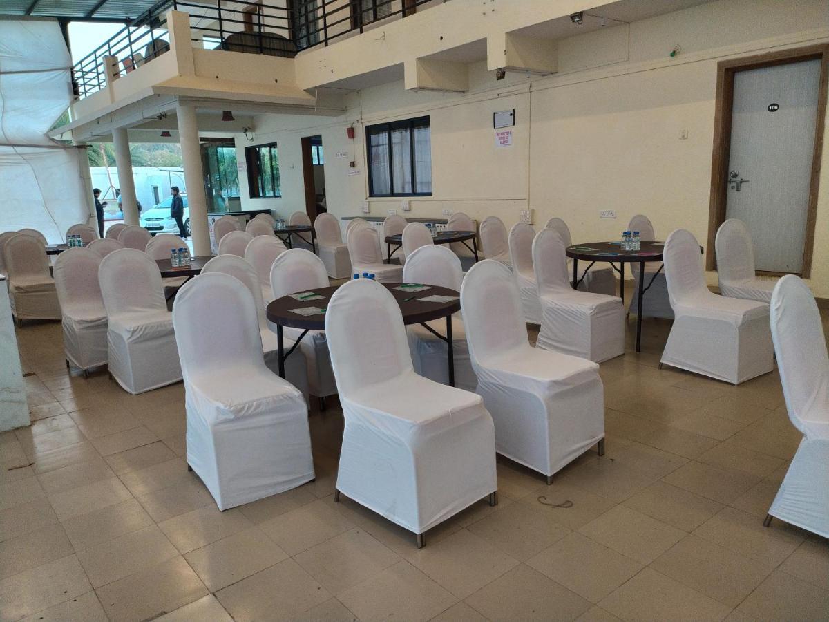 Hotel Silent Daman Kültér fotó